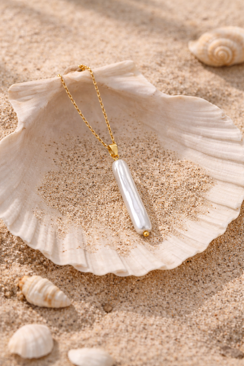 Drift Pearl Necklace