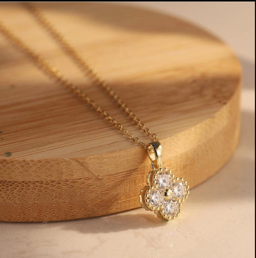 Forever Yours Clover Set